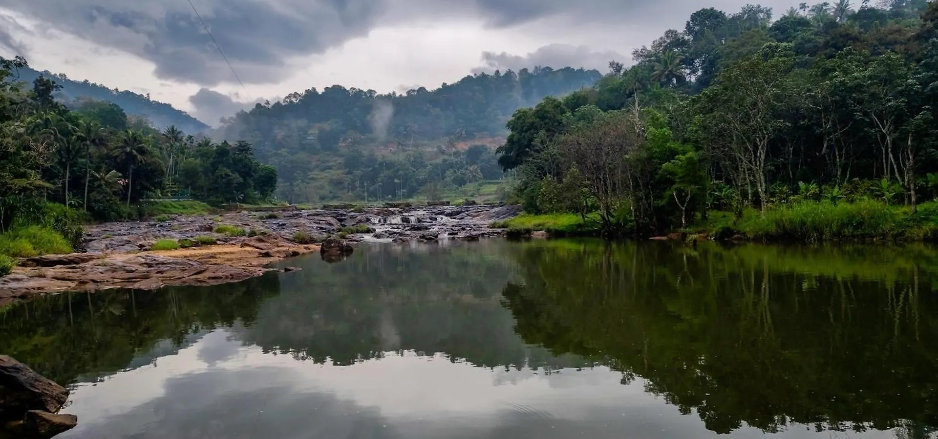 Anachal Mistey Valley Munnar Villa 0*,